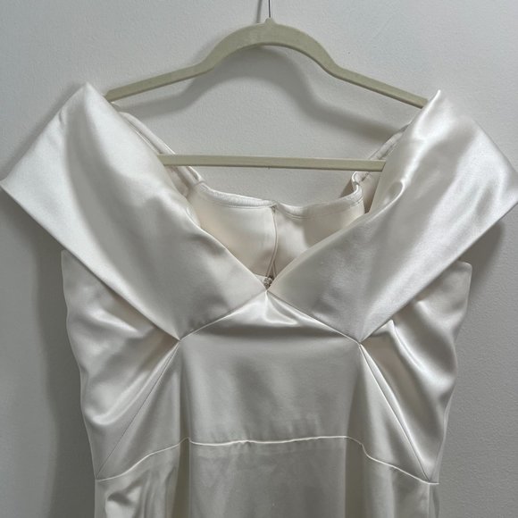 Brandon Maxwell Bridal Collection Silk Off-The-Shoulder Gown Sz 4 - Picture 6 of 15